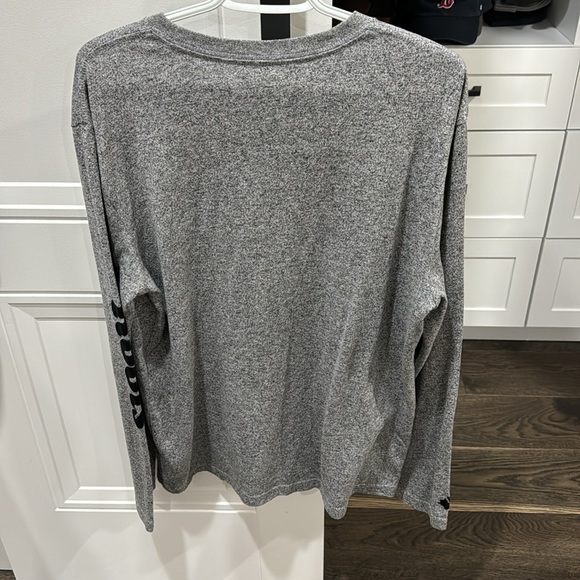 Men’s Long Sleeve Roots Top - Picture 2 of 2